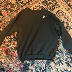 Nike Girls Dark green Crewneck Sweater